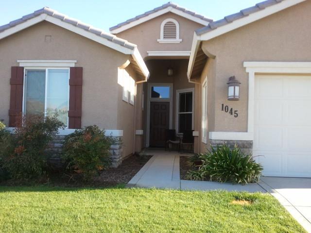 1045 Tiburon, Olivehurst, CA 95961 photo 2