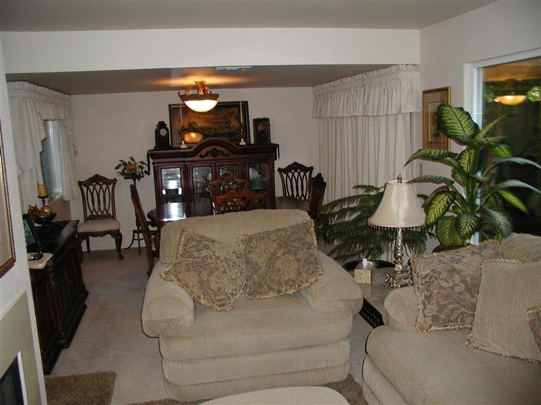 1012 Claremont Ct, Modesto, CA 95356 photo 6
