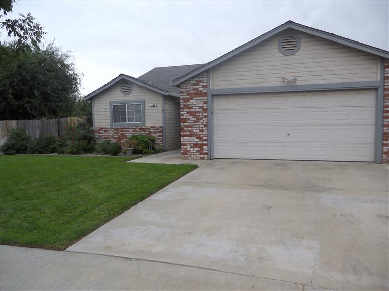 1764 Boston Ct, Turlock, CA 95382 photo 2