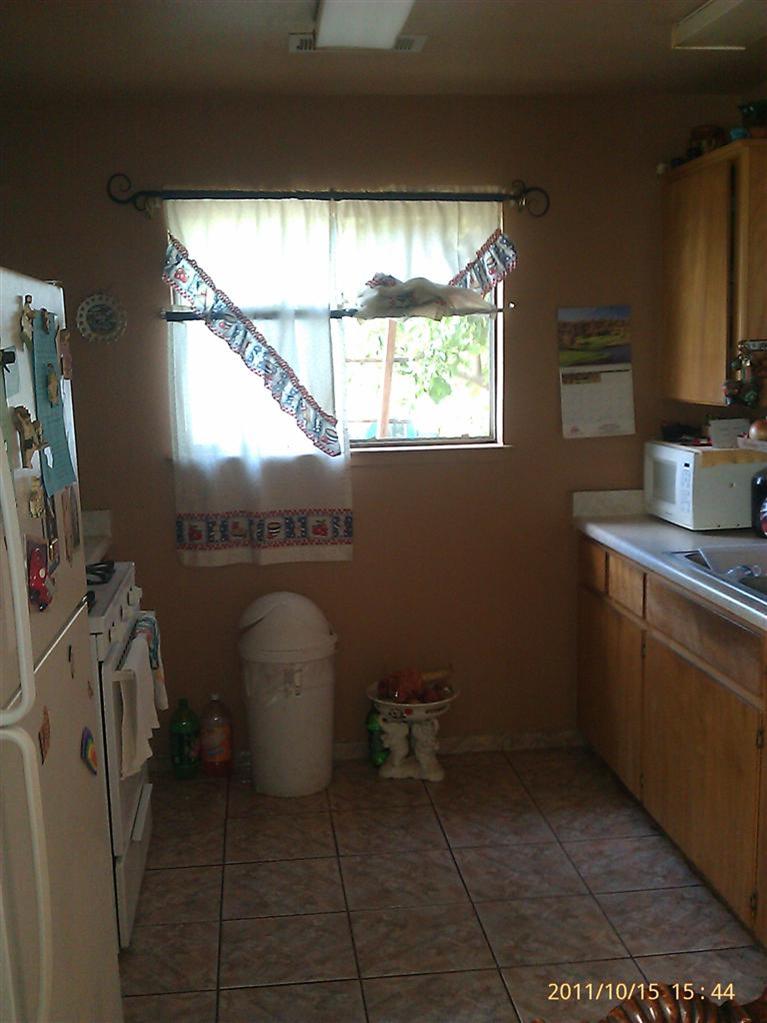 7415 Amanda Dr, Winton, CA 95388 photo 3