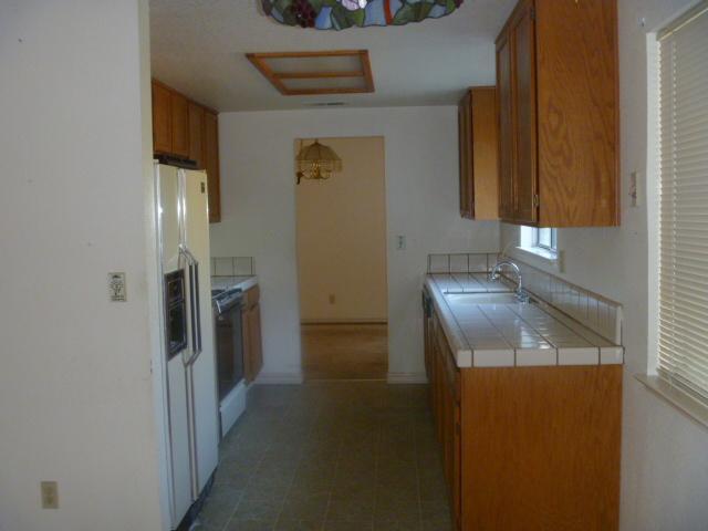613 Ramsey Dr, Modesto, CA 95356 photo 2