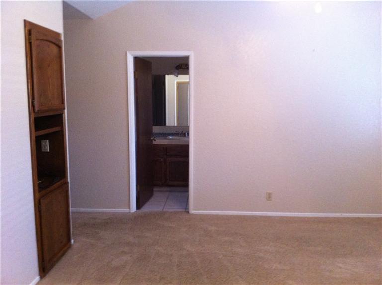 2621 Mill Oak Dr, Modesto, CA 95355 photo 15