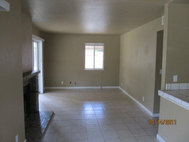 637 Totman Ct, Patterson, CA 95363 photo 5