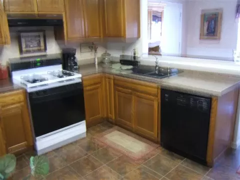 529 Edison St, Manteca, CA 95336 photo 9