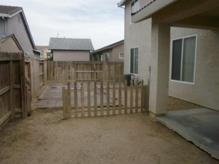 3991 Willow Pond Ct, Ceres, CA 95307 photo 8