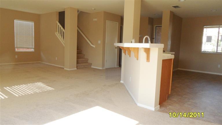 10973 Wethersfield Dr, Mather, CA 95655 photo 3