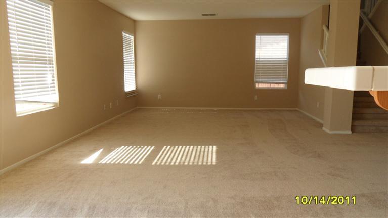 10973 Wethersfield Dr, Mather, CA 95655 photo 2