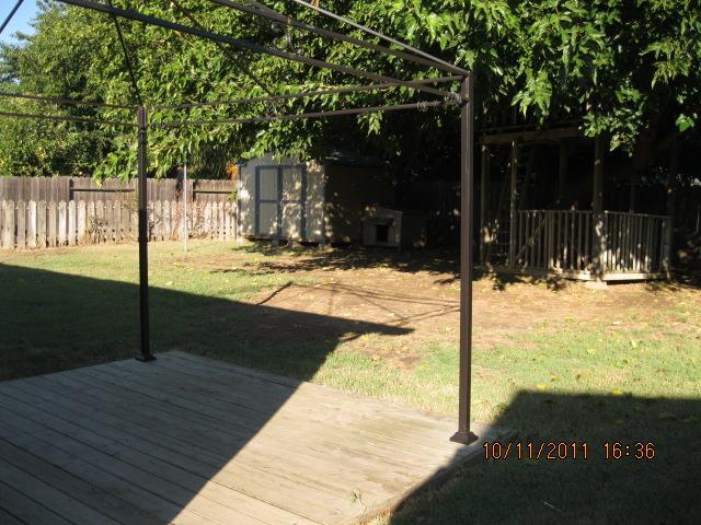1009 Meadowview Dr, Galt, CA 95632 photo 9