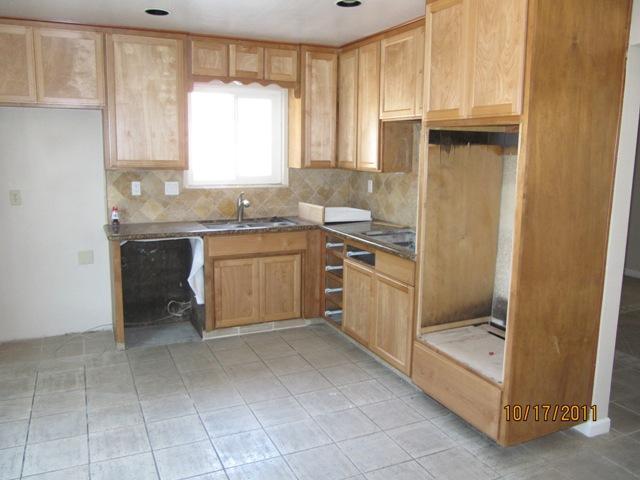 1313 Kara Ln, Modesto, CA 95355 photo 5