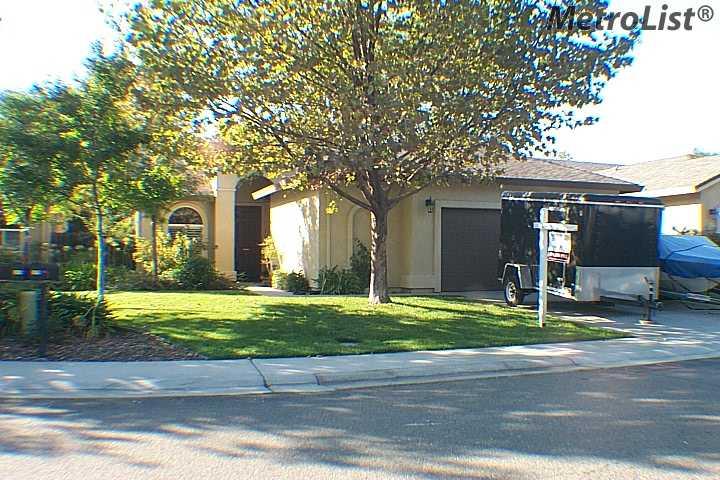 3471 Grant Park Dr, Carmichael, CA 95608 photo 1