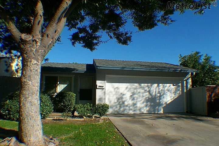 2432 Nancy Ln, Modesto, CA 95350 photo 1