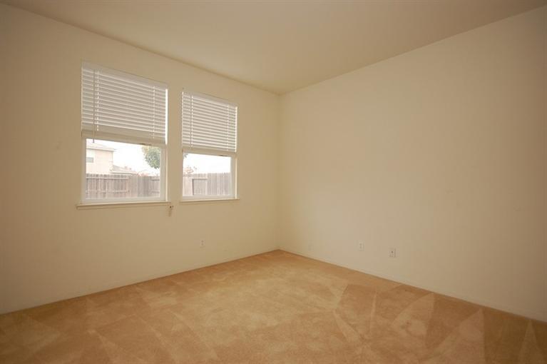 11 Walker Ranch Pkwy, Patterson, CA 95363 photo 9
