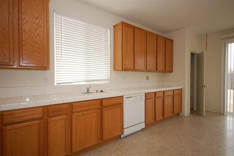 11 Walker Ranch Pkwy, Patterson, CA 95363 photo 6