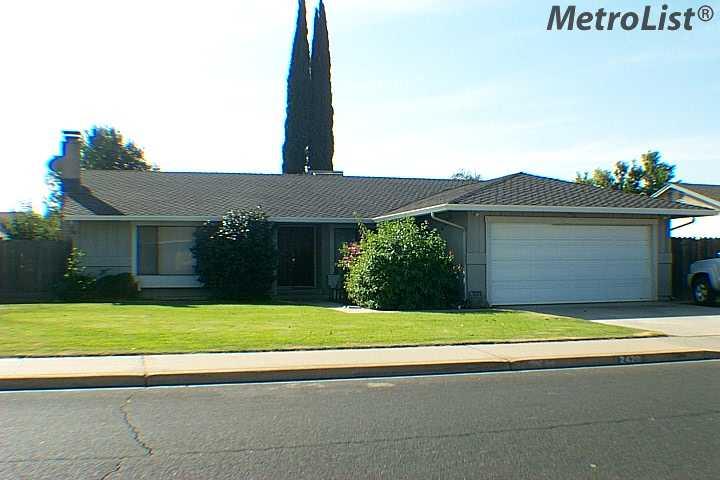 2420 Glasgow Dr, Ceres, CA 95307 photo 1