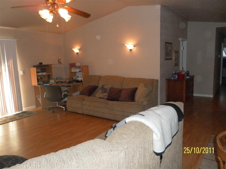1000 Chalone Ct, Modesto, CA 95358 photo 9
