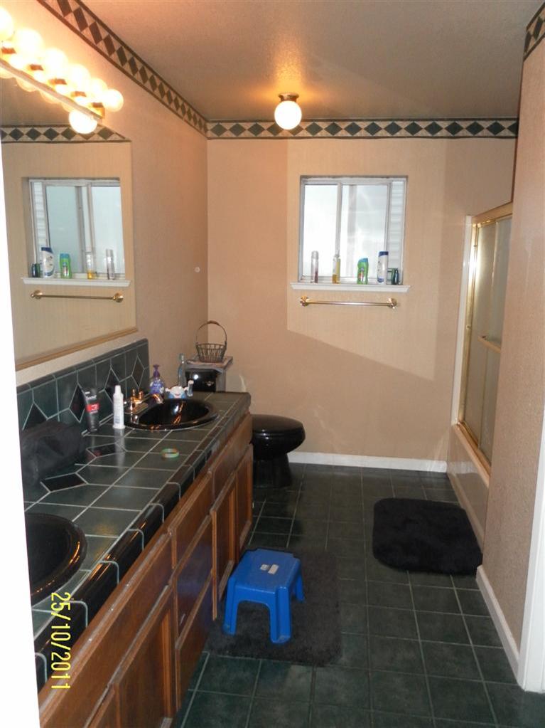 1000 Chalone Ct, Modesto, CA 95358 photo 13