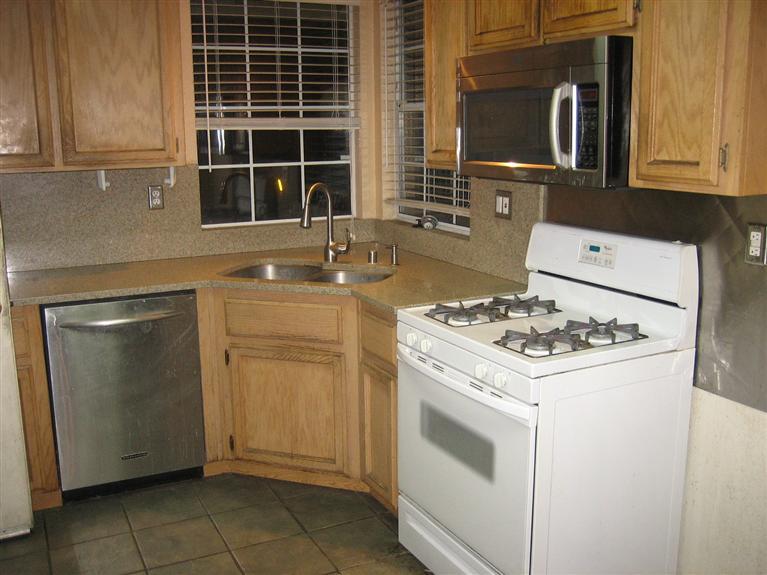 8033 Falcon View Dr, Antelope, CA 95843 photo 4