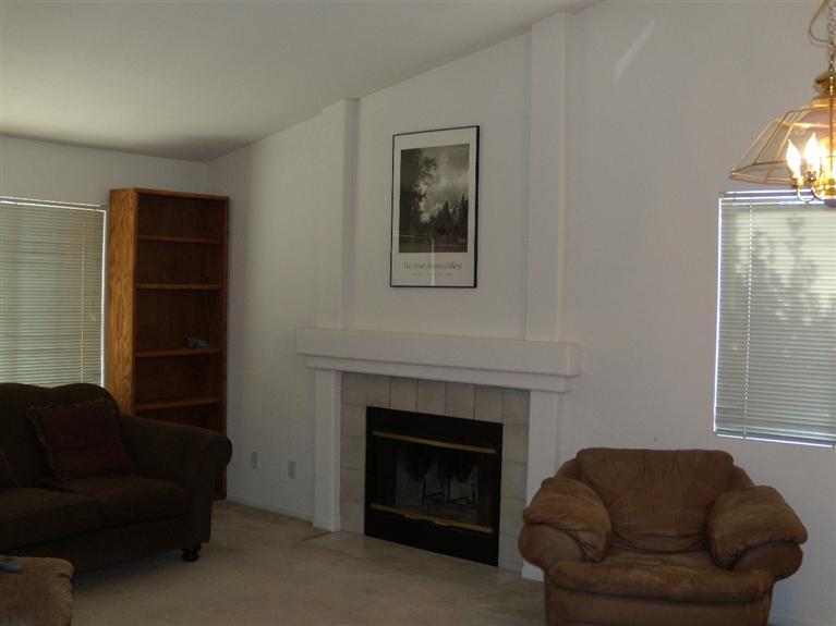 4724 Stuart St, Rocklin, CA 95765 photo 4
