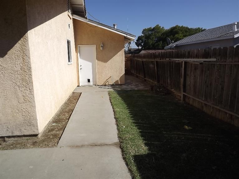 1013 Winepress Ln, Modesto, CA 95351 photo 23