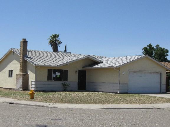 552 Argonaut St, Manteca, CA 95336 photo 1