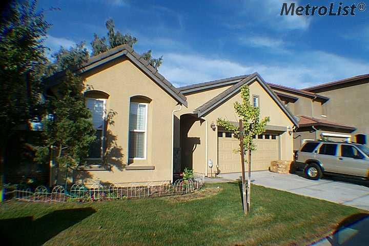 1525 Sturm Dr, Modesto, CA 95355 photo 1