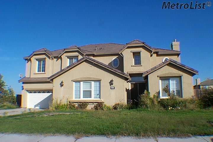 657 Bodeson Ct, Ripon, CA 95366 photo 1