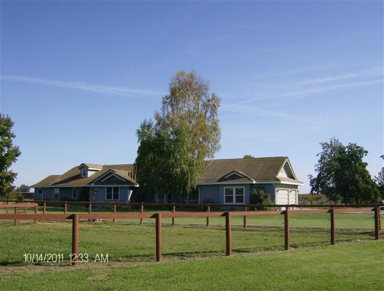 11776 Arno Rd, Wilton, CA 95693 photo 1