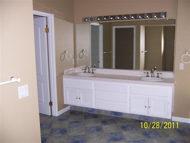 3812 Wilkesboro Ave, Modesto, CA 95357 photo 11
