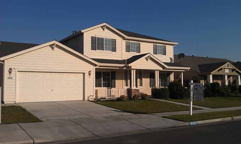 4202 Windrose Dr, Turlock, CA 95382 photo 1