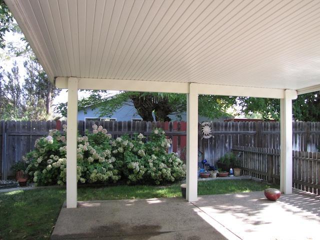 6644 Oakcrest Ave, Carmichael, CA 95608 photo 17