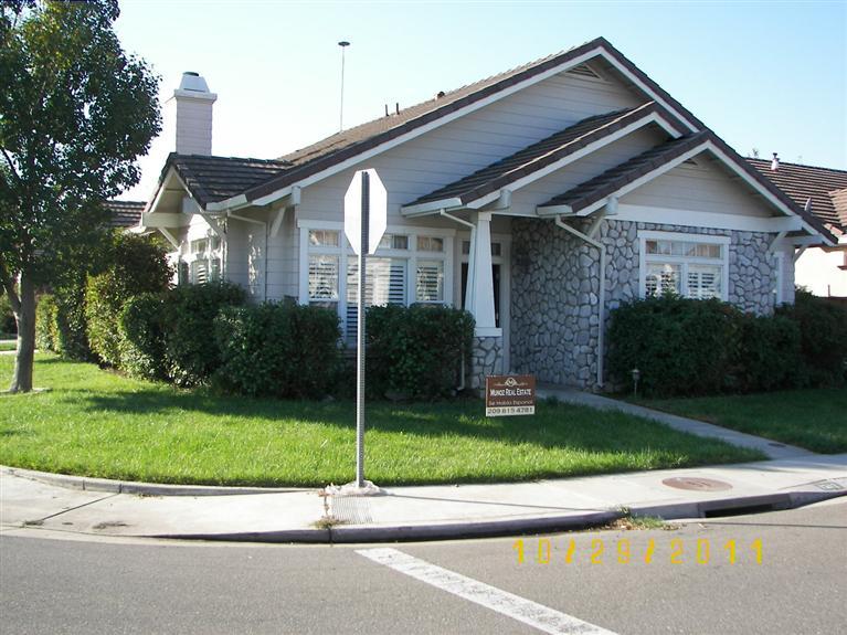 1312 Harbour Town Ln, Modesto, CA 95357 photo 1