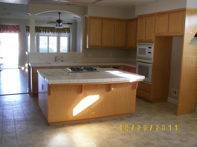 1312 Harbour Town Ln, Modesto, CA 95357 photo 3