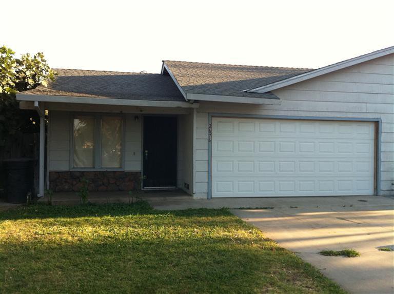 2676 San Ignacio Ave, Modesto, CA 95354 photo 1