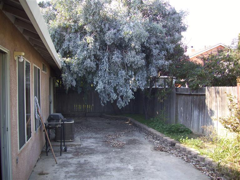 1239 Aristocrat Dr, Ceres, CA 95307 photo 5