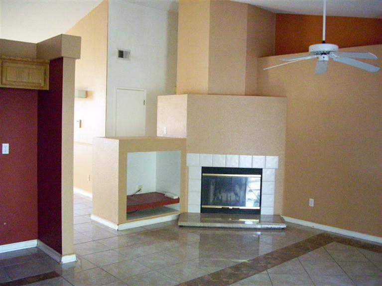 1239 Aristocrat Dr, Ceres, CA 95307 photo 6
