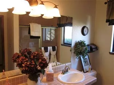 23110 Los Ranchos Dr, Tracy, CA 95304 photo 9