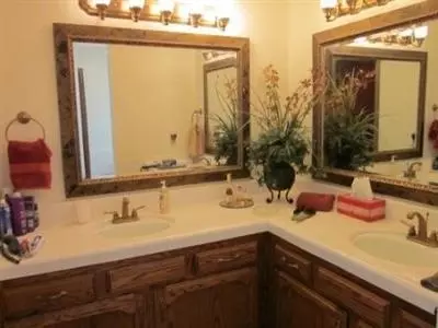 23110 Los Ranchos Dr, Tracy, CA 95304 photo 12