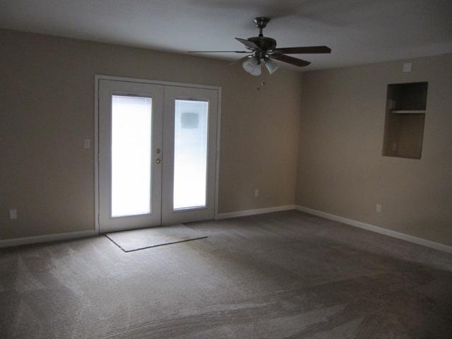 1400 Woodside Dr, Modesto, CA 95355 photo 3