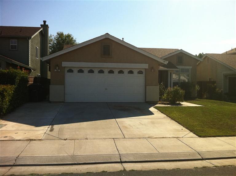 760 Granite Ave, Lathrop, CA 95330 photo 1
