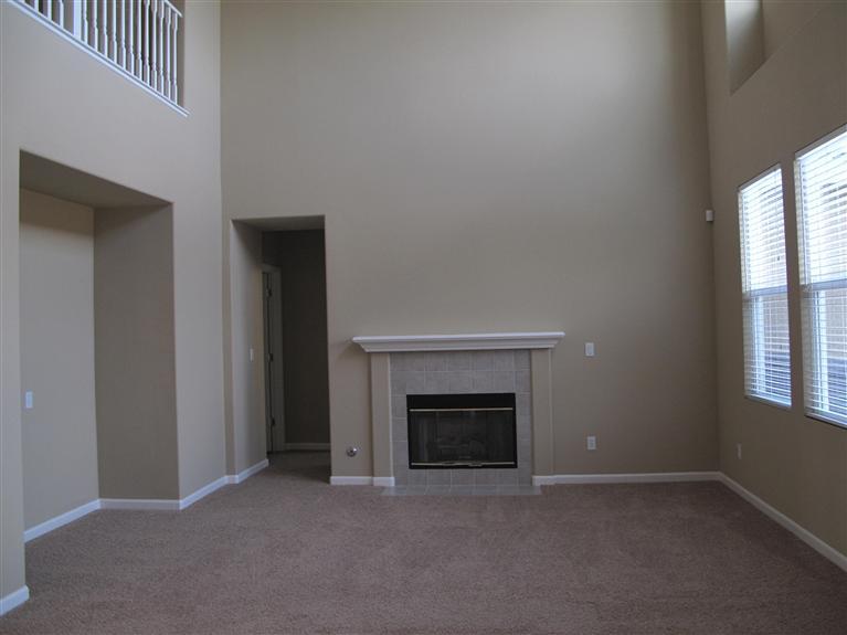 720 Ben Ingram Ln, Tracy, CA 95377 photo 2