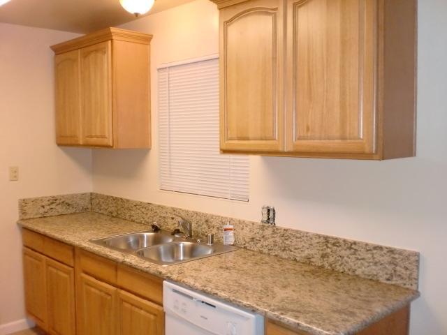 3721 Chaney Ct, Carmichael, CA 95608 photo 4