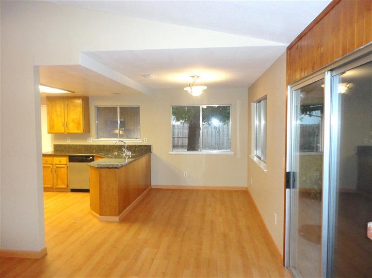 8031 Rivergreen Dr, Elverta, CA 95626 photo 8