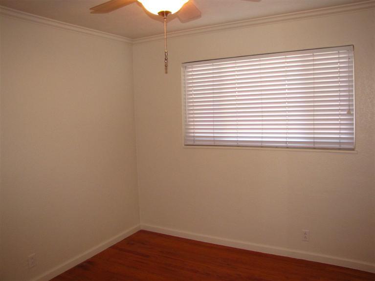 229 W Kent St, Manteca, CA 95337 photo 7