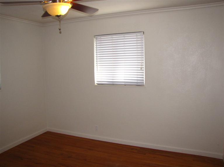 229 W Kent St, Manteca, CA 95337 photo 10