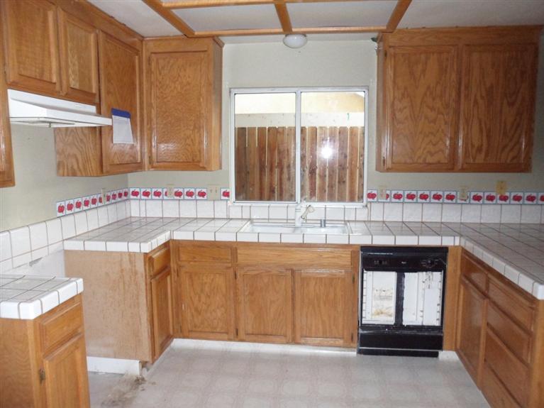 2624 River Valley Cir, Modesto, CA 95351 photo 4