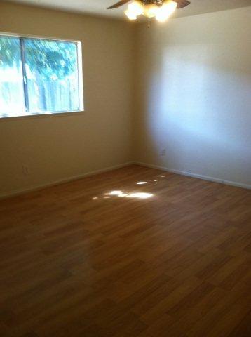 712 9th St, Turlock, CA 95380 photo 3