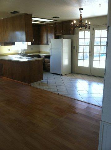 712 9th St, Turlock, CA 95380 photo 4