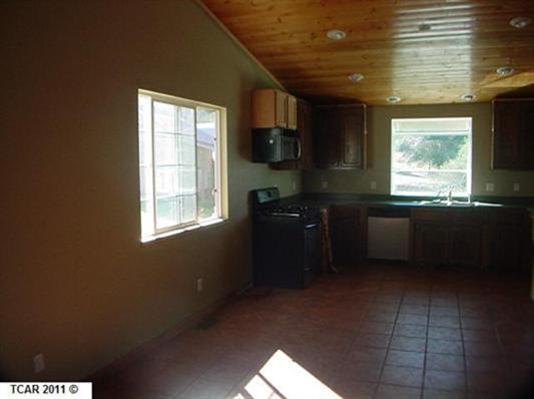 19676 Rawhide Rd, Sonora, CA 95370 photo 2