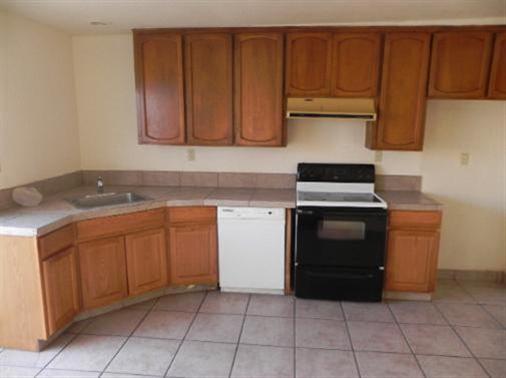 2153 Sharon Way, Modesto, CA 95350 photo 4