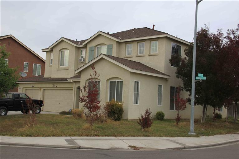 4825 Isabella Ave, Keyes, CA 95328 photo 2
